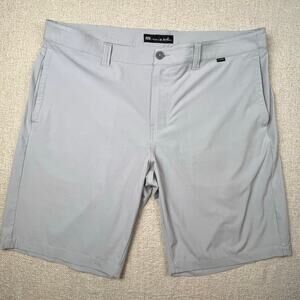 Travis Mathew Men’s 38 Gray Wanderlust Short 9” – Micro-Ripstop Golf Performance